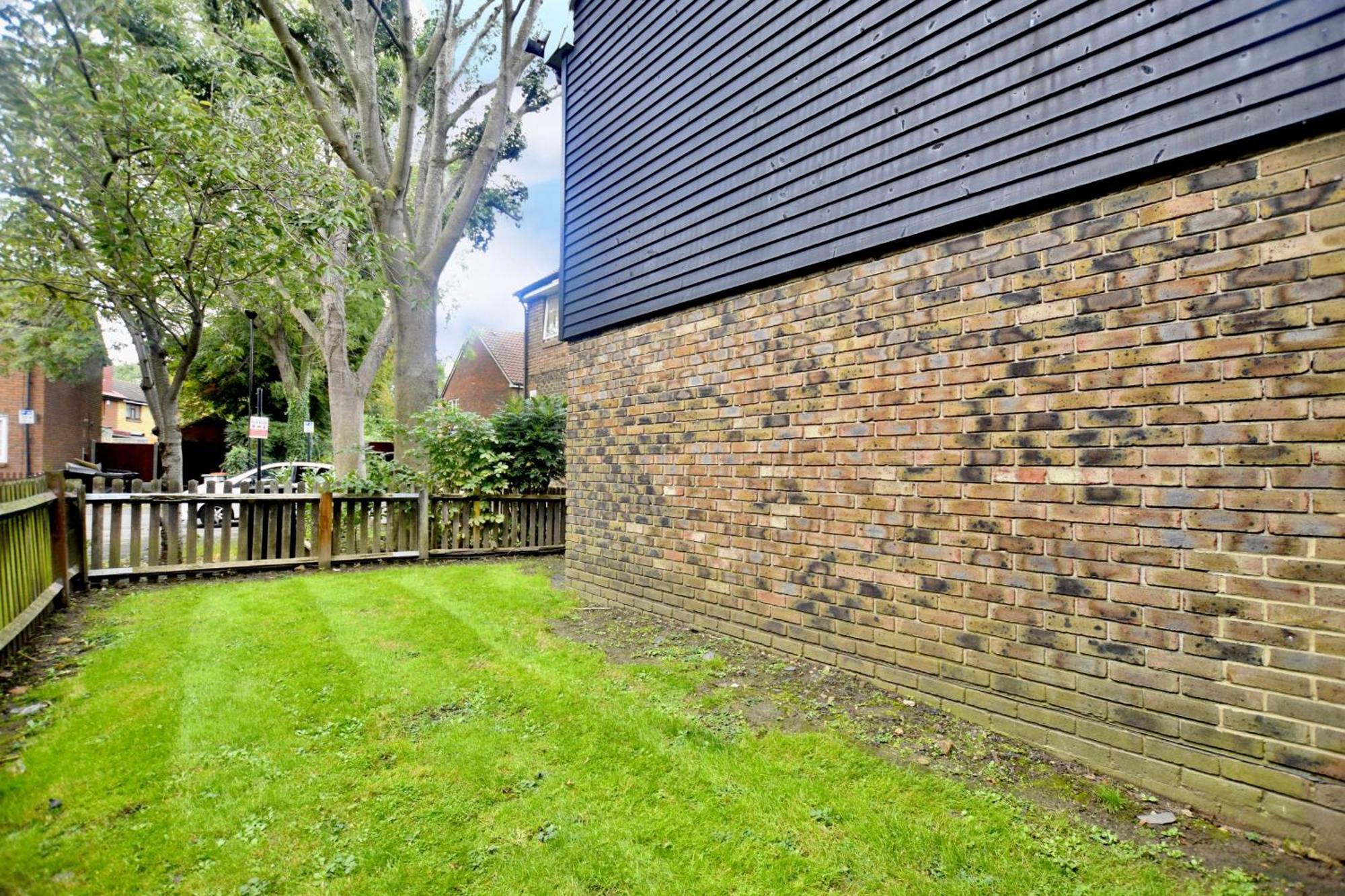 Full Close To Excel Centre, Airport , O2 Arena Londra