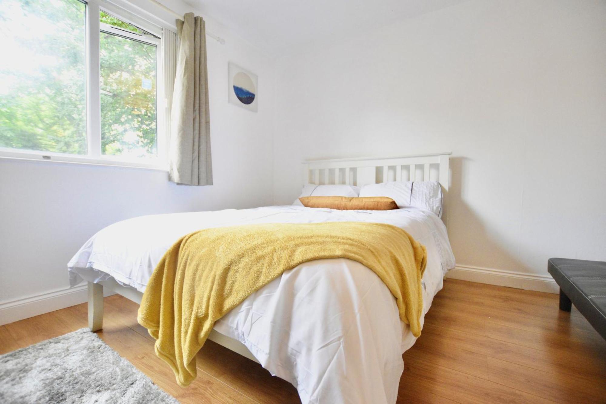 Full Close To Excel Centre, Airport , O2 Arena Londra